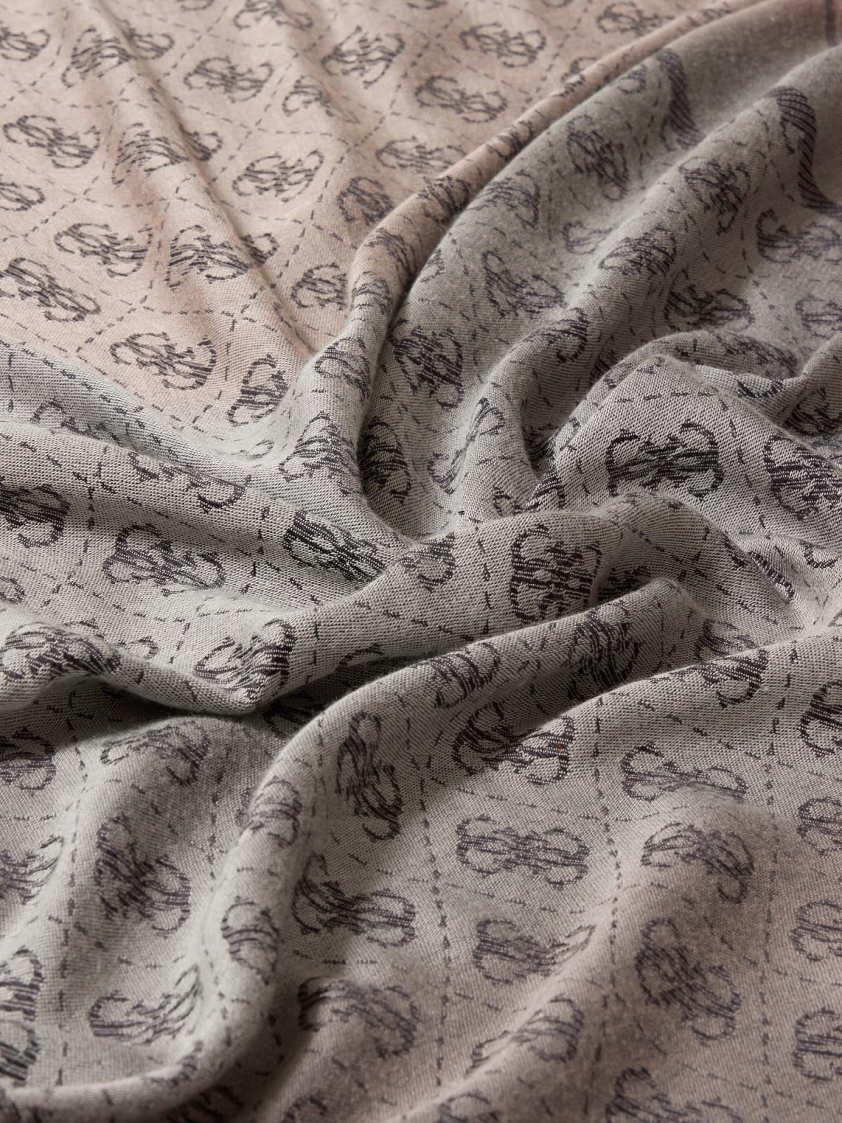 Noelle Ii Jcq Dgr Scarf 70X180