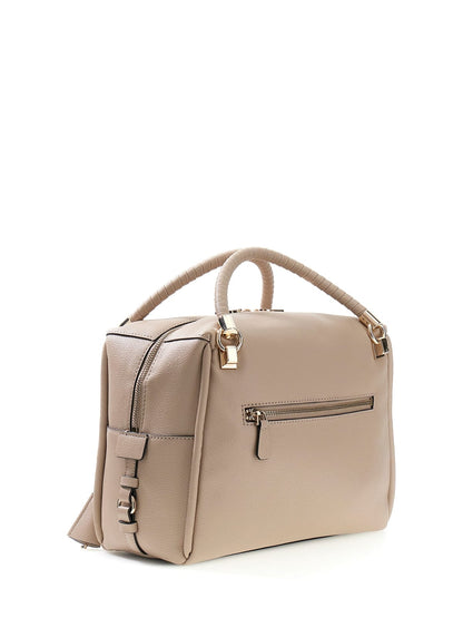 Danya Satchel